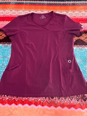 Cherokee Infinity Mock Wrap Scrub Top Wine Burgundy XL Like New